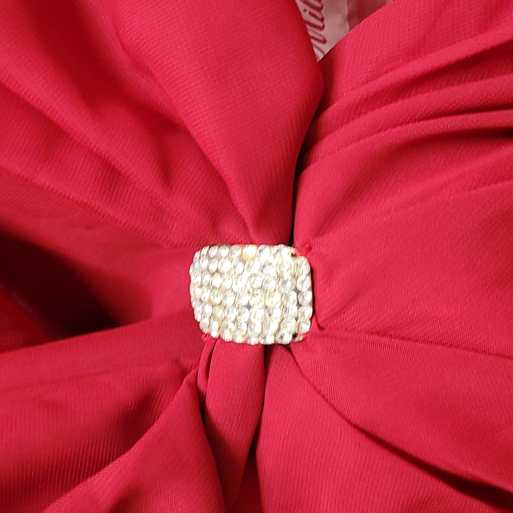 Dress - Picture 3 of 9